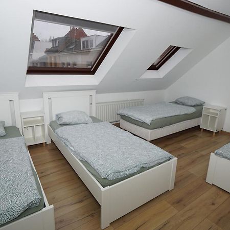 Вилла St Thomas House Антверпен Экстерьер фото
