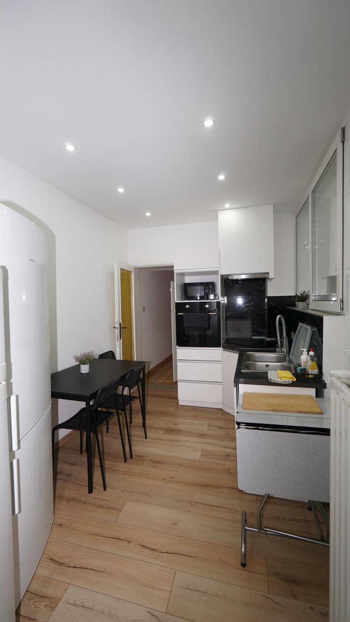 Вилла St Thomas House Антверпен Экстерьер фото